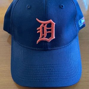 DETROIT TIGERS TEAM MLB HAT